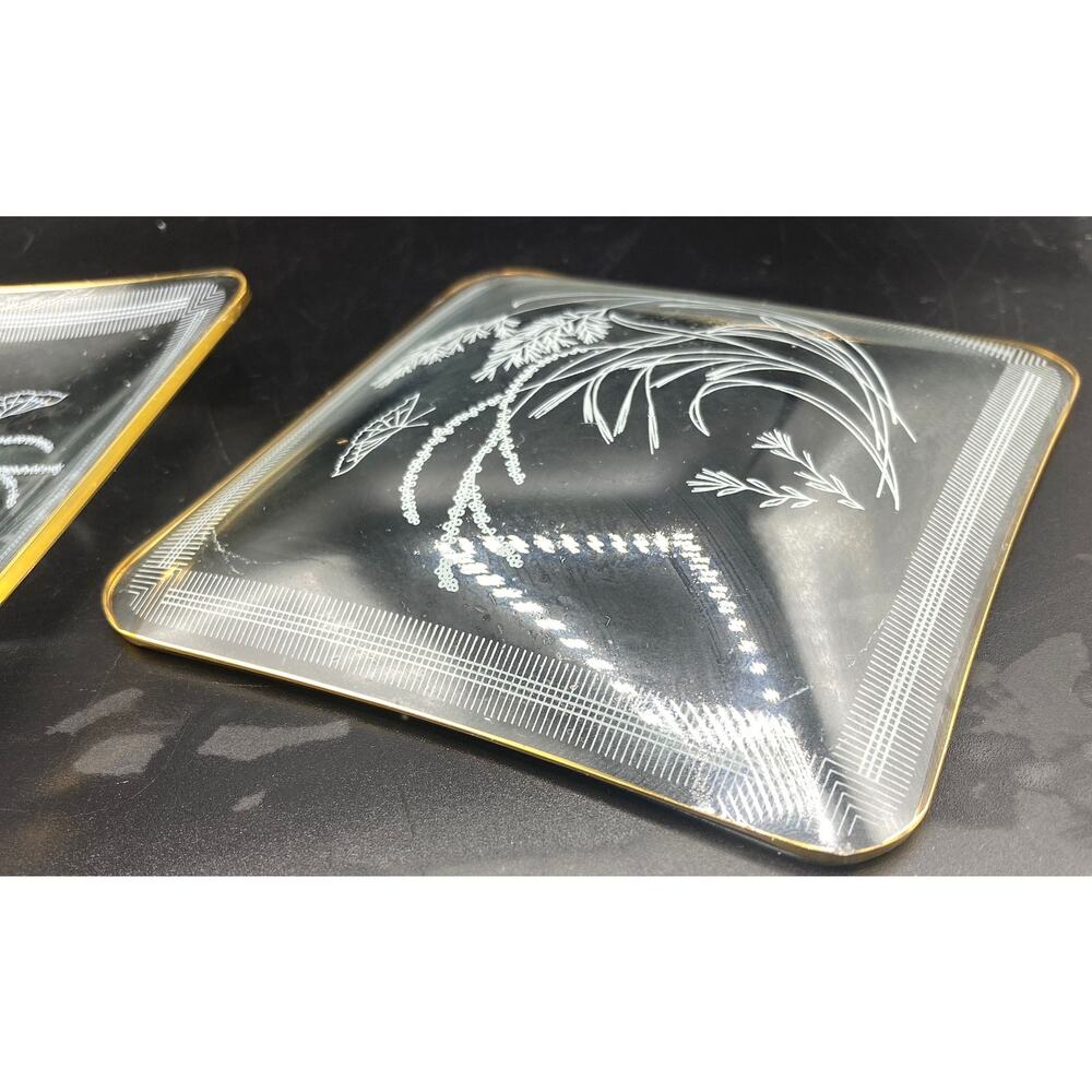 Lot of 2 vintage small glass plate dish coaster gold butterfly willow nut - Picture 3 of 4